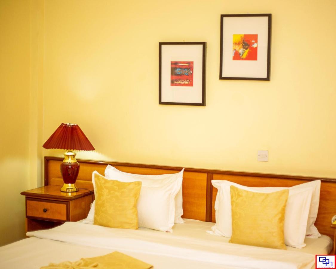 Hotel Marjorie 'Y' Тема Экстерьер фото