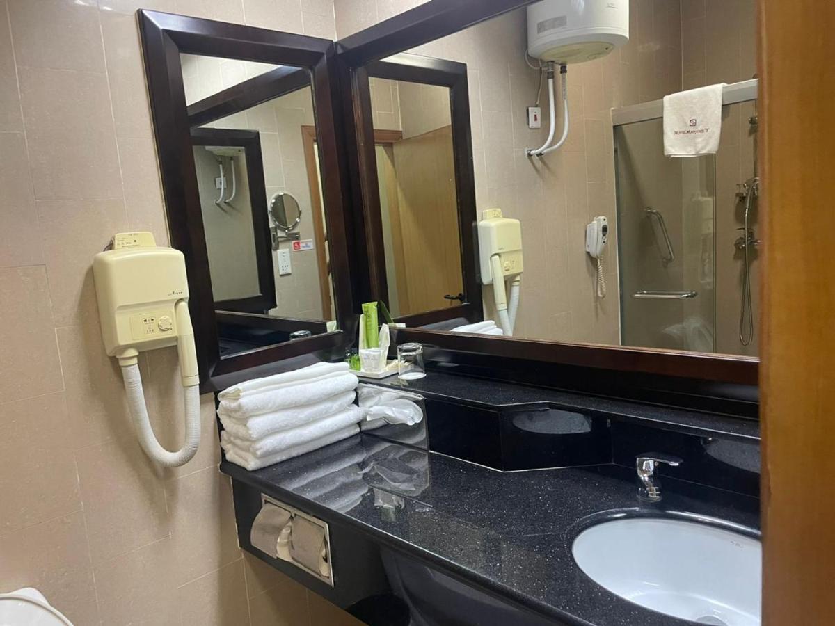 Hotel Marjorie 'Y' Тема Экстерьер фото