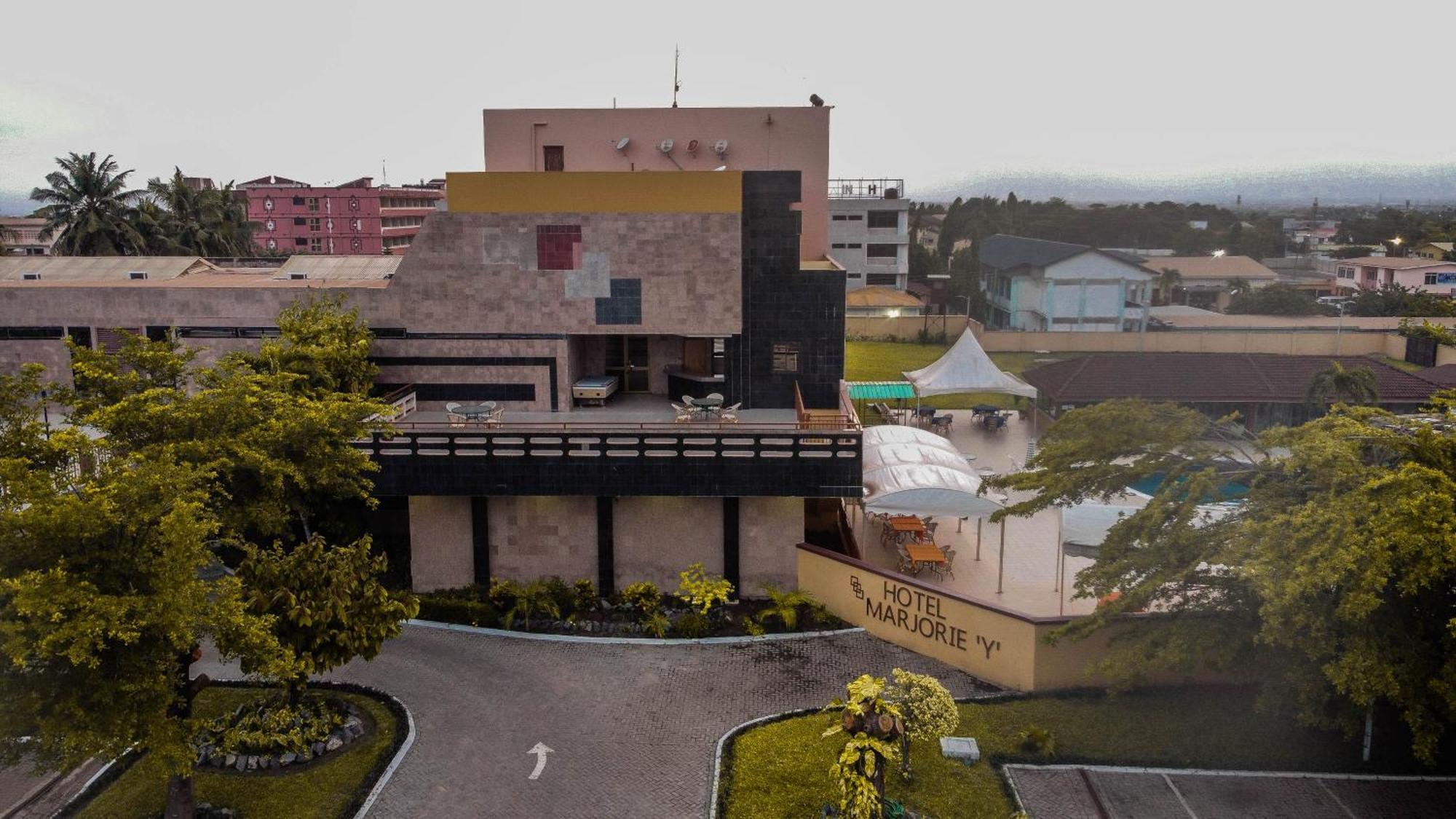 Hotel Marjorie 'Y' Тема Экстерьер фото
